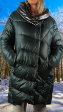 kurtka damska zimowa długa z kapturem zielona na zewnątrz